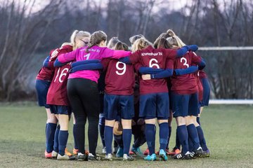 Bild 82 - wBJ Krummesser SV - Holstein Kiel : Ergebnis: 0:3
